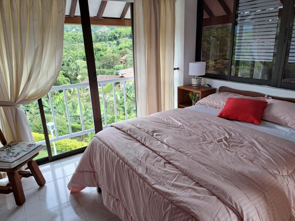 El Portal De Mariana Country house Pereira