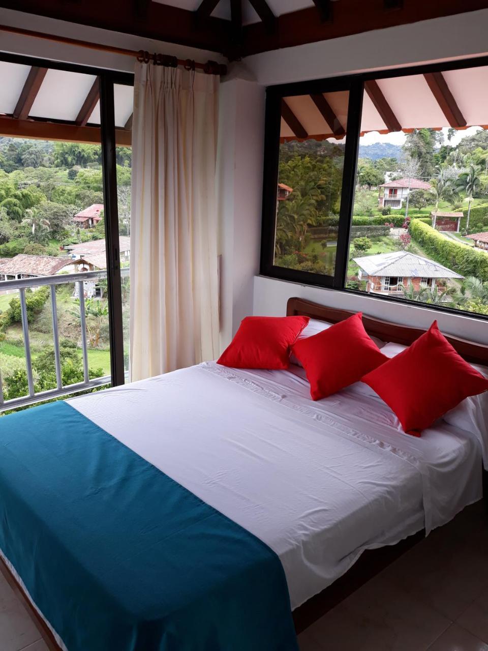 El Portal De Mariana Country house *